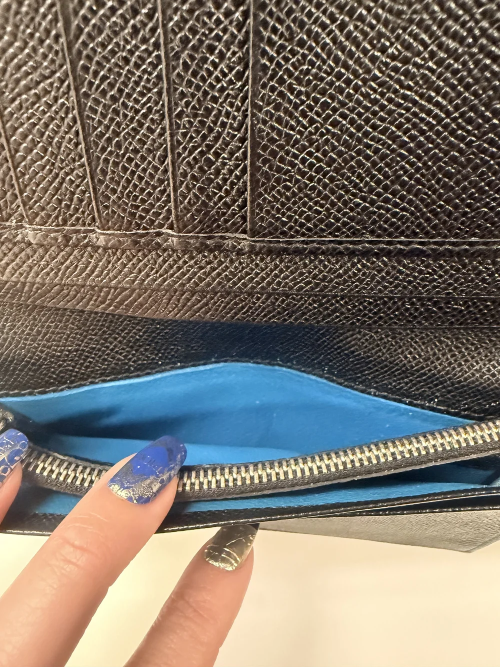 Bvlgari Long wallet Bi-fold Long Wallet Unisex